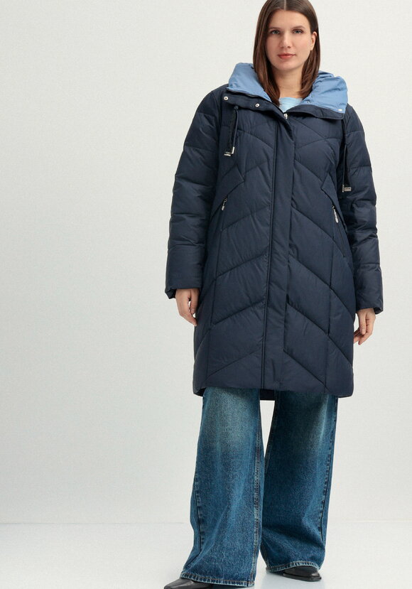 Пуховик с капюшоном и фактурной стежкой шир.  580, рис. 14