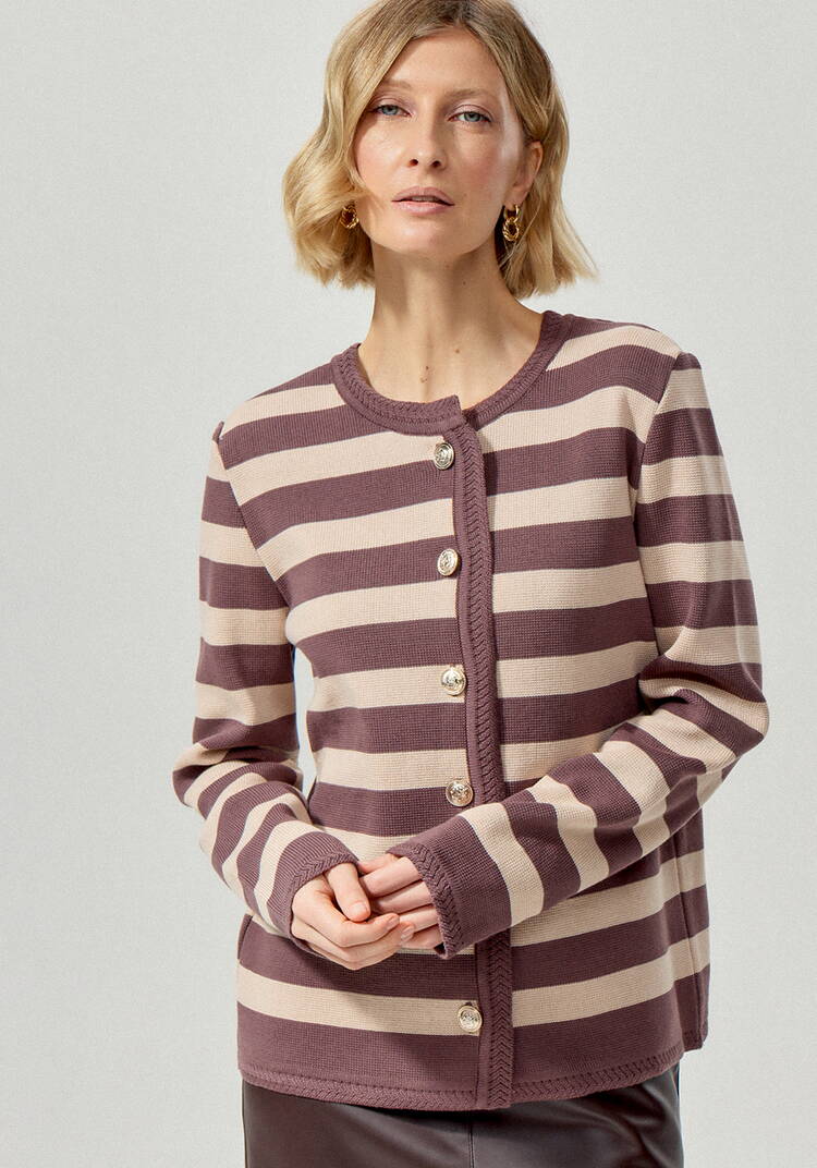 Пиджак в горизонтальную полоску на пуговицах шир.  750, рис. 13