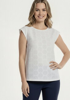 Блуза из шитья с коротким рукавoм