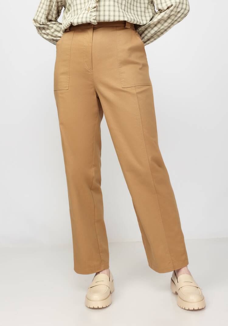 Брюки прямые с рельефами и отстрочками шир.  750, рис. 19