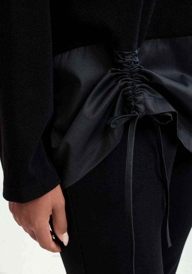 Блуза трикотажная из комбинированной ткани шир.  750, рис. 7