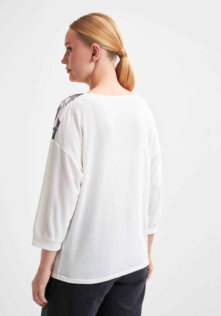 Джемпер Нежные цветы шир.  750, рис. 3