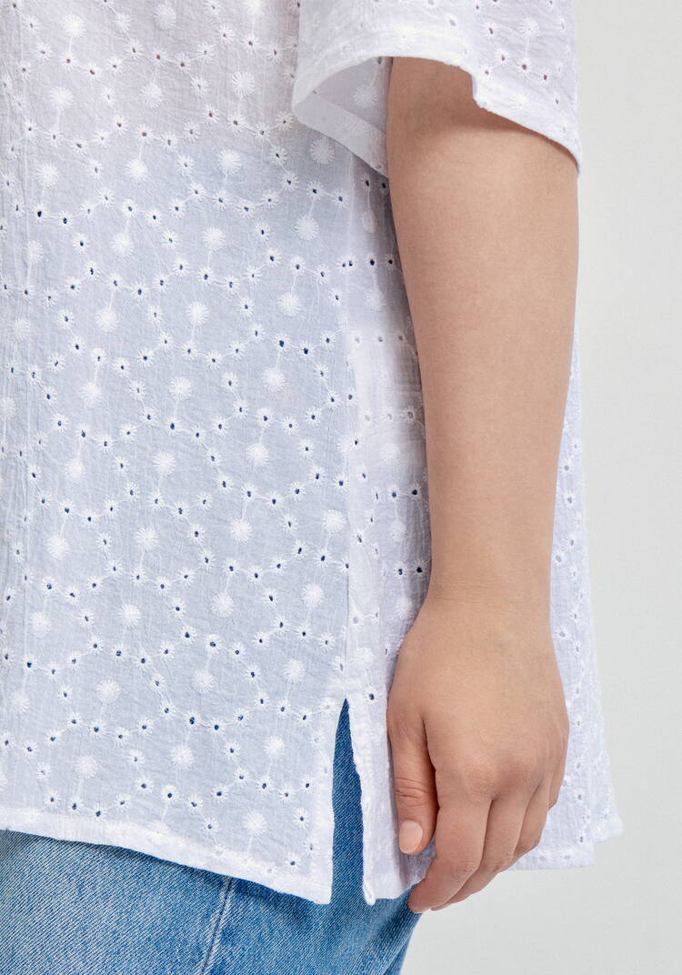 Блуза с V-образным вырезом из шитья шир.  750, рис. 15