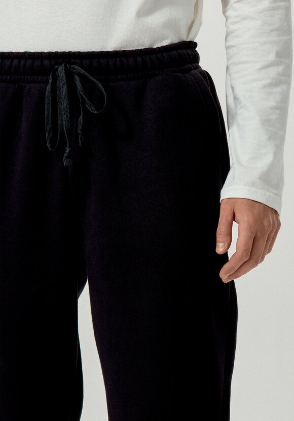 Брюки утеплённые из футера на резинке шир.  580, рис. 5