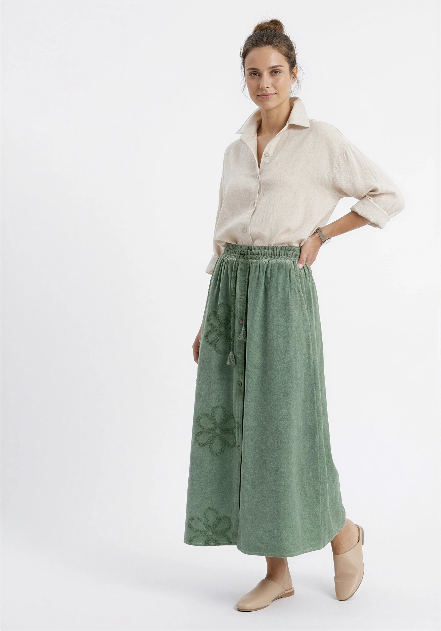 Юбка с объемным узором