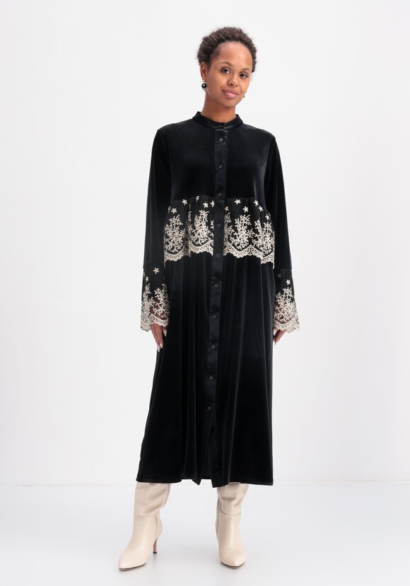 Платье бархатное с кружевом по кокетке шир.  580, рис. 12