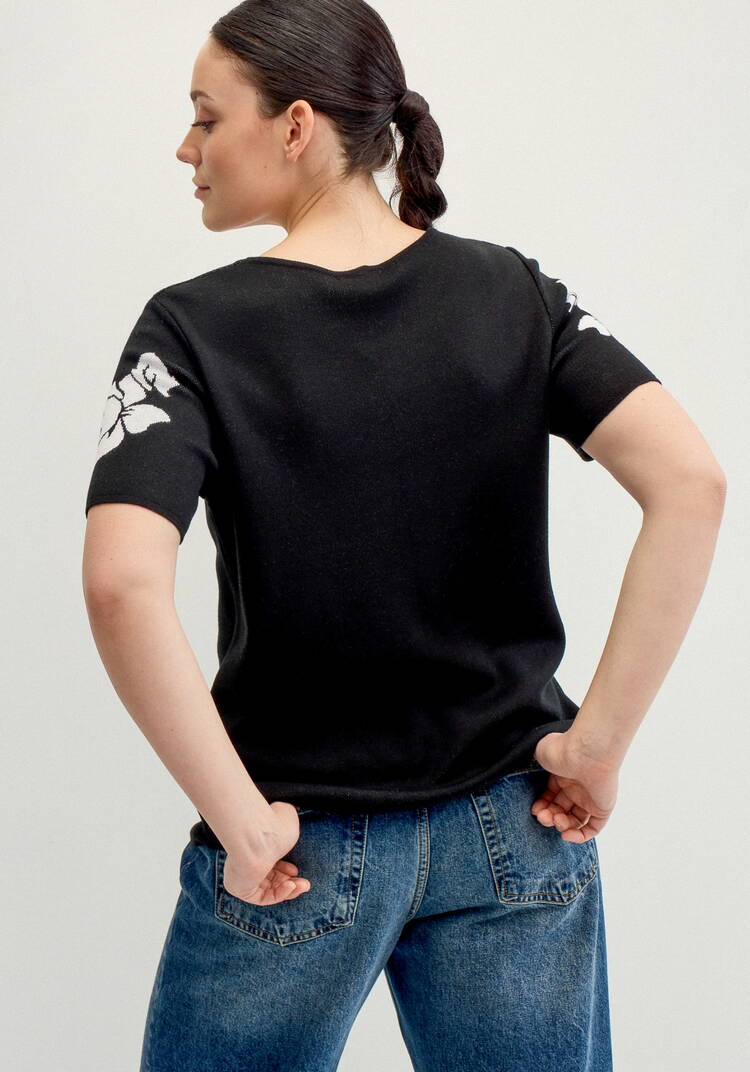 Джемпер с цветами по полочке и рукавам шир.  750, рис. 3