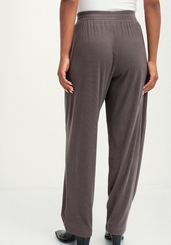 Брюки-трансформеры на резинке по поясу шир.  580, рис. 11