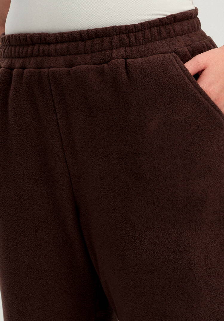 Брюки прямые из флиса на резинке шир.  750, рис. 6