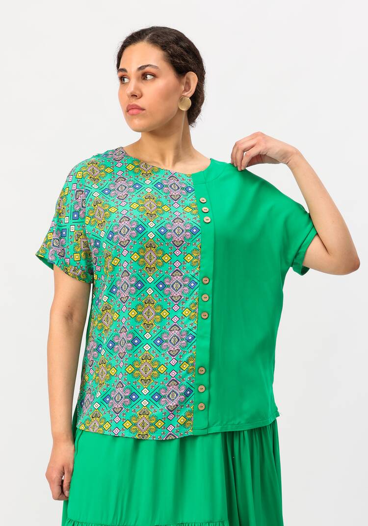 Блуза с асимметричной вставкой шир.  750, рис. 7