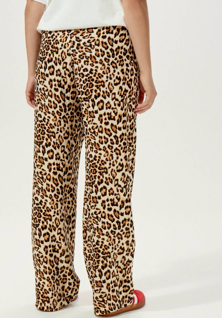 Брюки с анималистичным принтом шир.  750, рис. 3