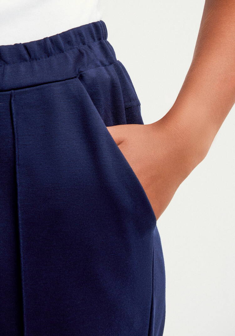 Брюки трикотажные со стрелками шир.  750, рис. 29