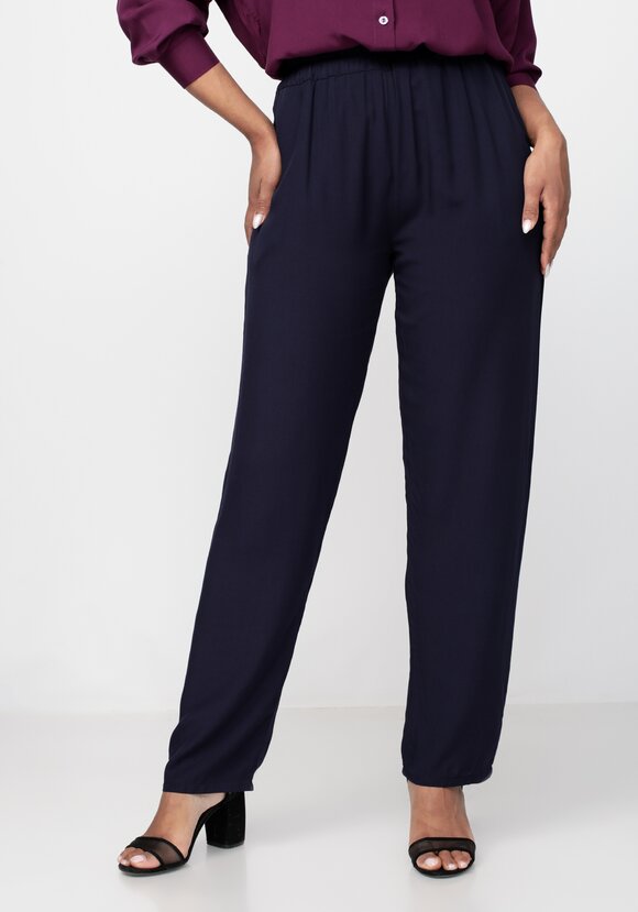 Брюки прямые с резинкой по поясу шир.  580, рис. 11