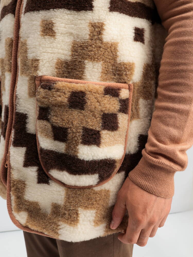 Меховой жилет из верблюжьей шерсти шир.  750, рис. 18