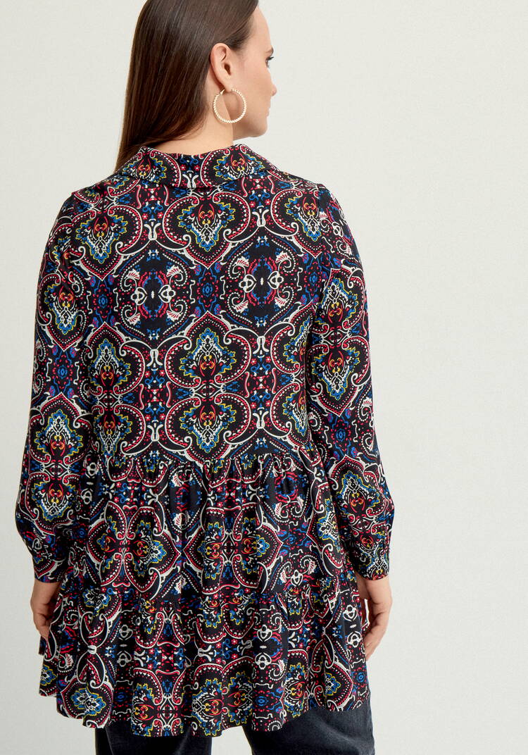 Блуза А-силуэта с ярусами шир.  750, рис. 31