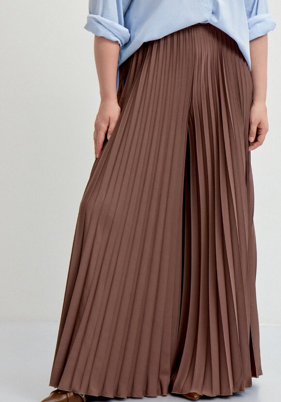 Брюки гофре с декоративным поясом шир.  580, рис. 11