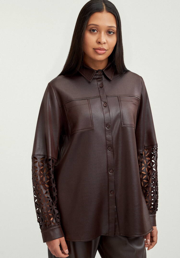 Блуза с перфорацией на рукавах шир.  750, рис. 11