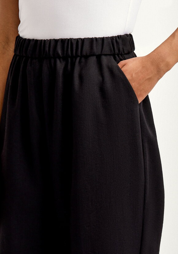 Брюки льняные на резинке по поясу и низу шир.  580, рис. 5