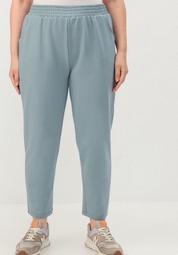 Комплект брючный с принтом на футболке шир.  580, рис. 29