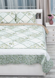 Покрывало с наволочками Печворк