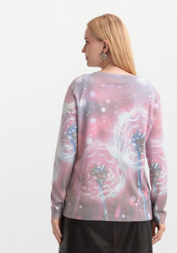 Джемпер Цветочная симфония шир.  580, рис. 18