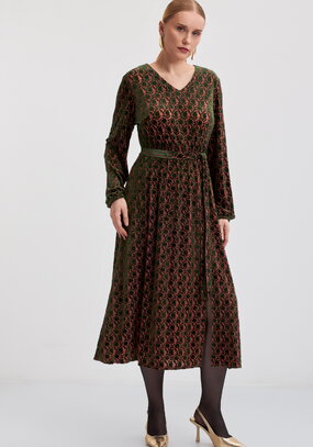 Платье из краш-бархата хамелеон