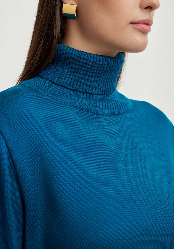 Джемпер-водолазка с рукавом 3/4 шир.  580, рис. 23