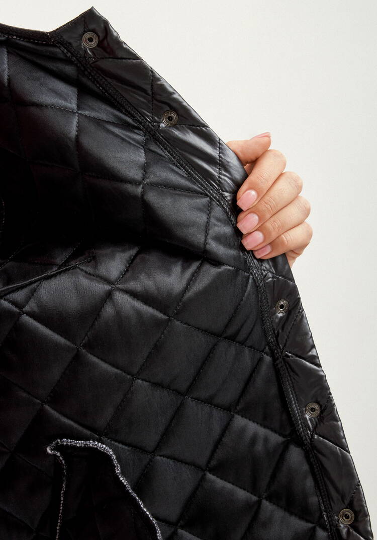 Жилет стёганый с застёжкой на кнопки шир.  750, рис. 8