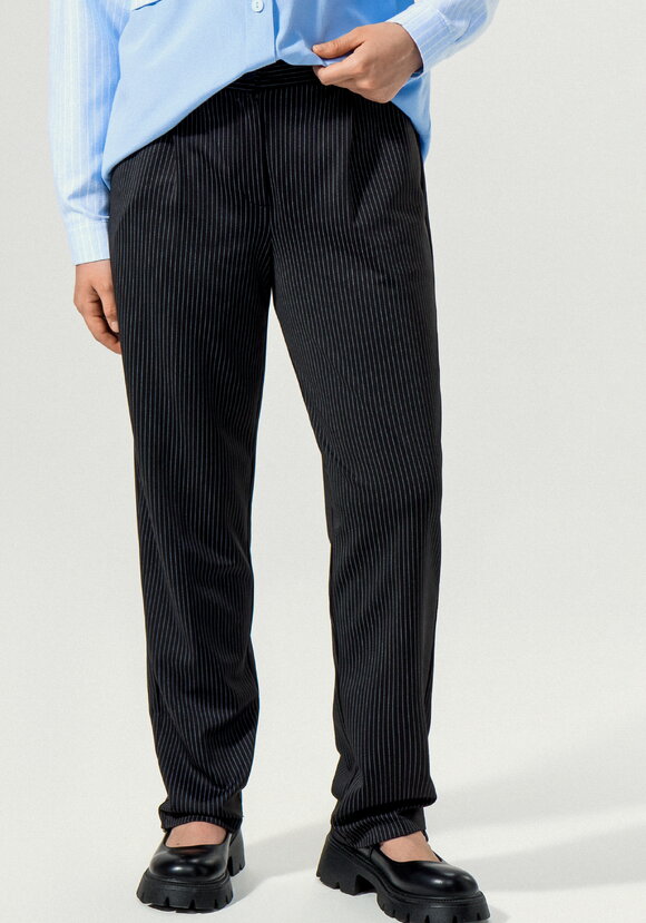 Брюки прямые в мелкую полоску шир.  580, рис. 2