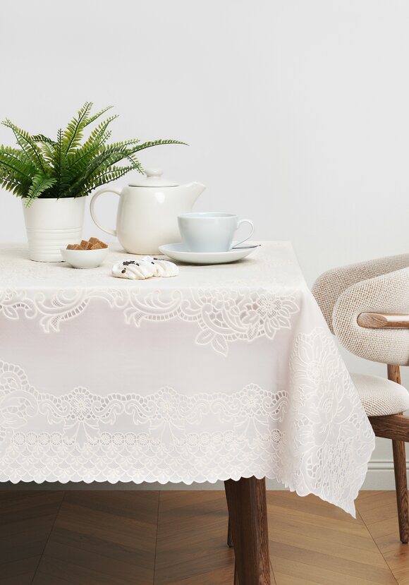 Скатерть Кружевница шир.  580, рис. 1