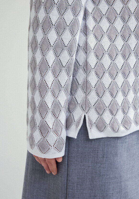 Джемпер структурной вязки с ажуром шир.  580, рис. 14