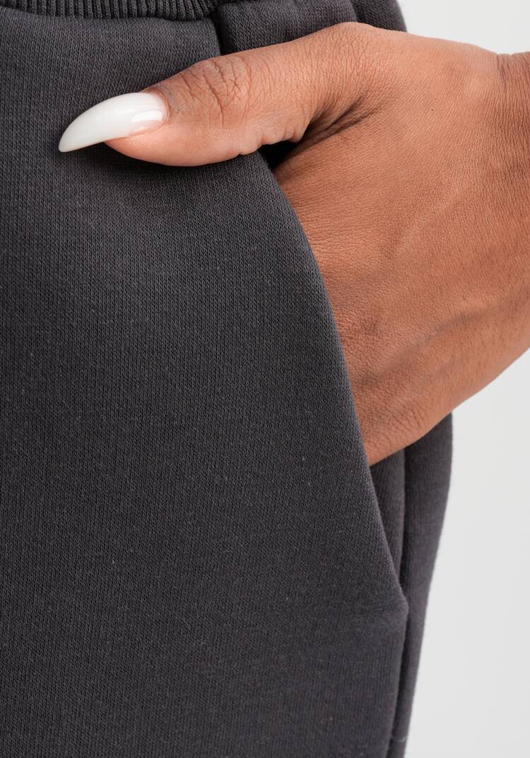 Брюки со вставками из стёганой ткани шир.  750, рис. 13