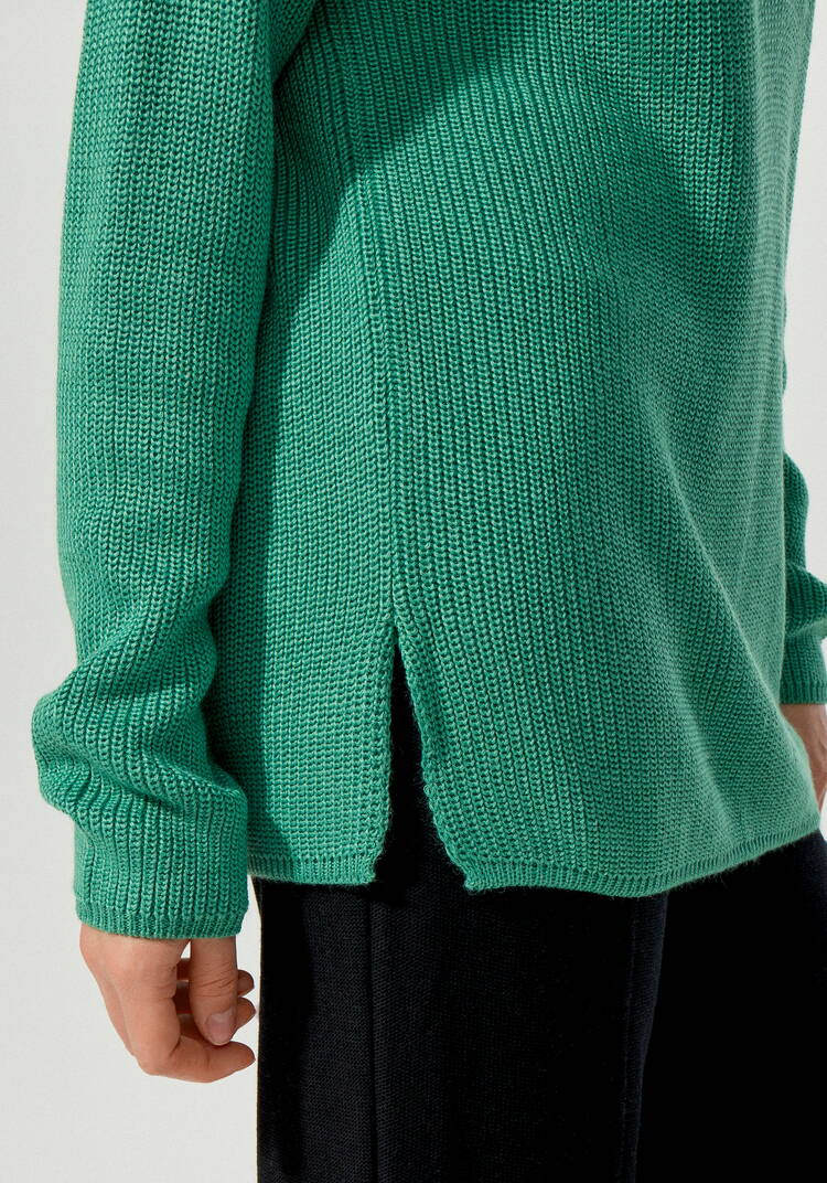 Свитер с высокой горловиной на молнии шир.  750, рис. 7