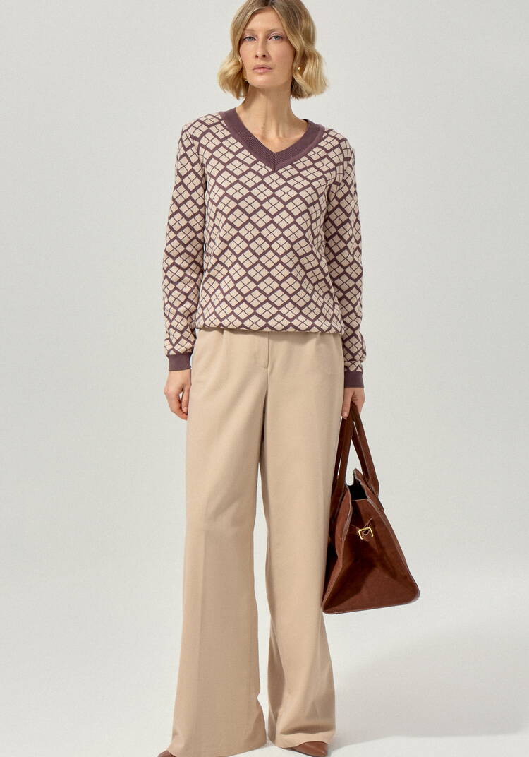 Джемпер женский с V-образным вырезом шир.  750, рис. 6