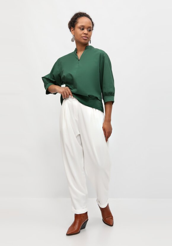 Брюки-бананы с комфортным поясом шир.  580, рис. 6