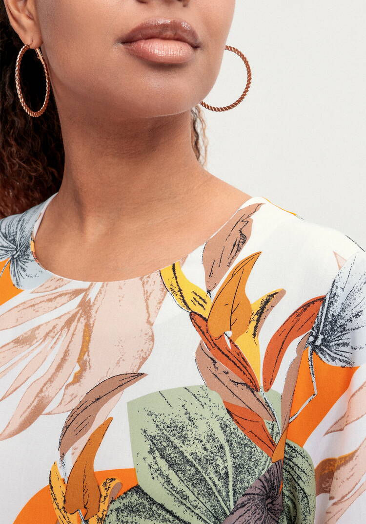 Платье из штапеля с тропическим принтом шир.  750, рис. 13