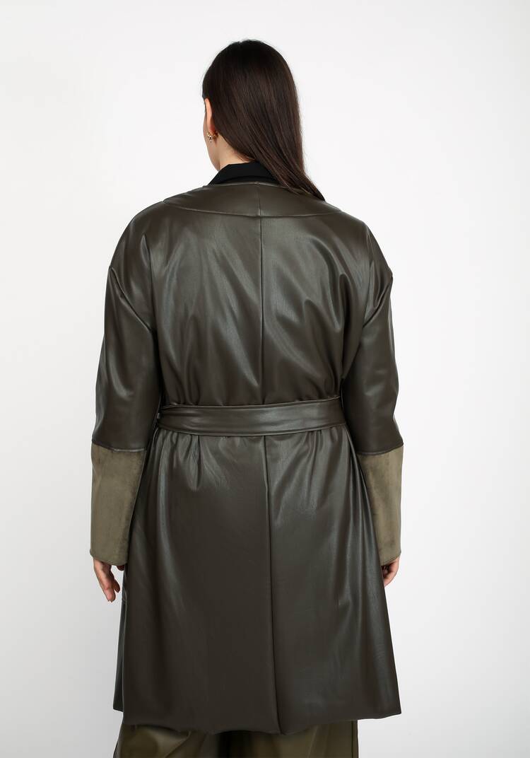 Плащ из экокожи на поясе шир.  750, рис. 3