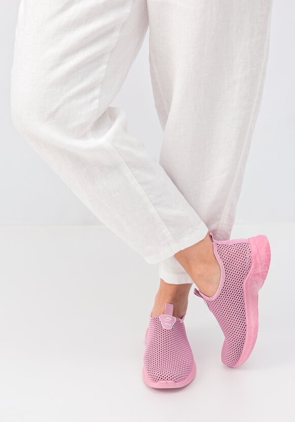 Кроссовки женские Находка шир.  580, рис. 53