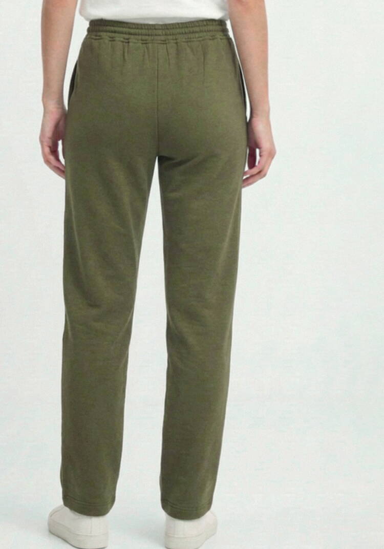 Брюки прямые cо стрелками шир.  750, рис. 27