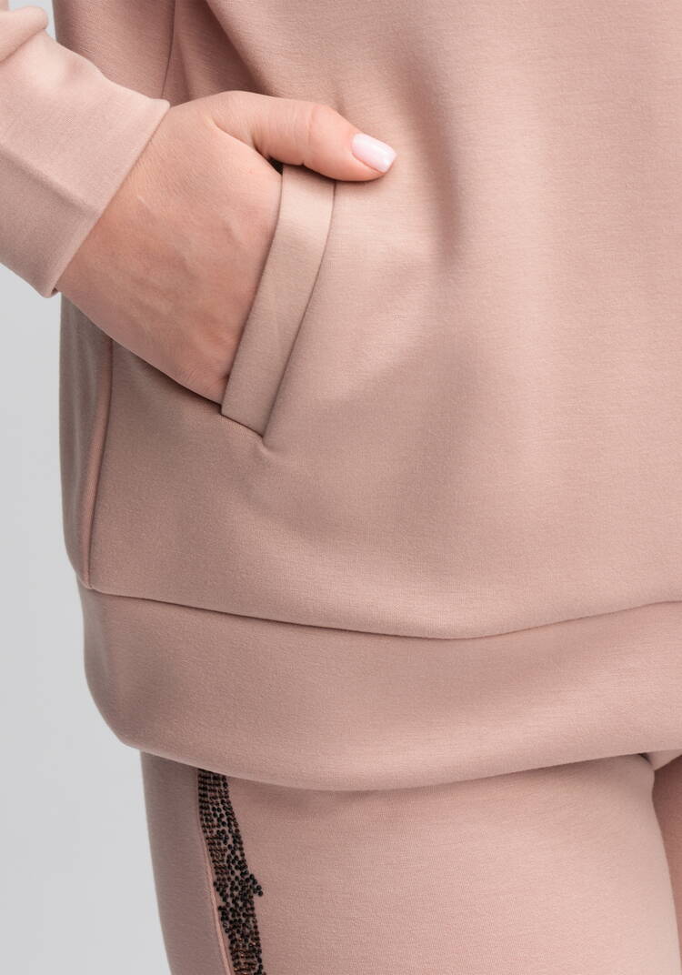 Костюм со стразами (бомбер и брюки) шир.  750, рис. 15