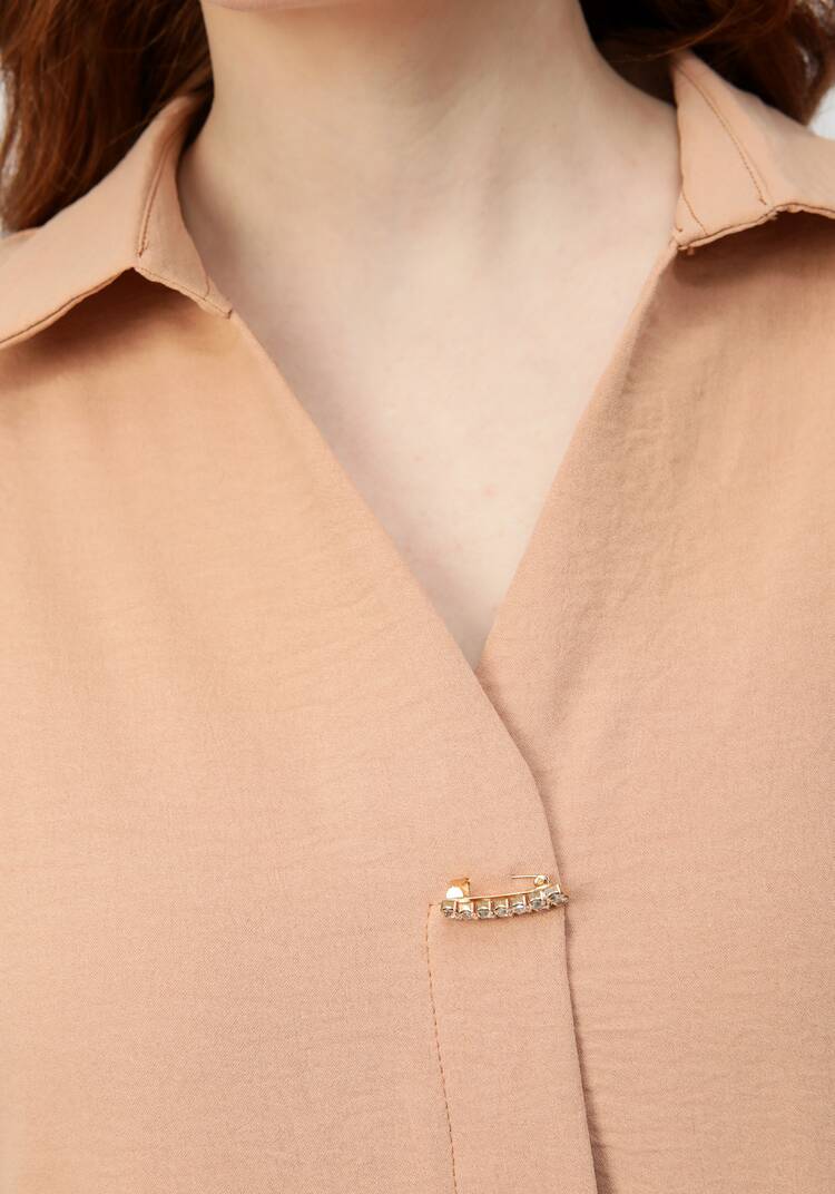 Блуза с патой на рукавах шир.  750, рис. 41