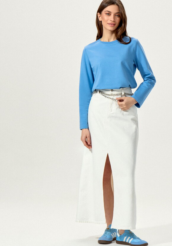 Лонгслив с нашивкой на спине шир.  580, рис. 16