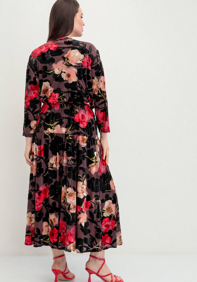 Платье с цветочным принтом на поясе шир.  750, рис. 3