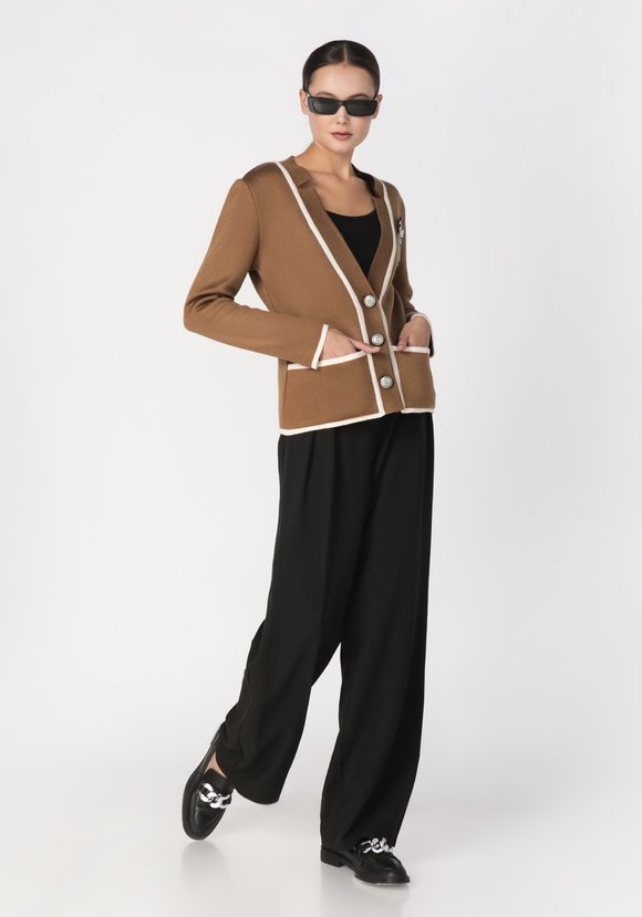 Жакет женский с контрастным кантом шир.  580, рис. 11