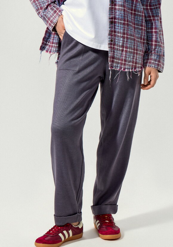 Брюки зауженные книзу шир.  580, рис. 17