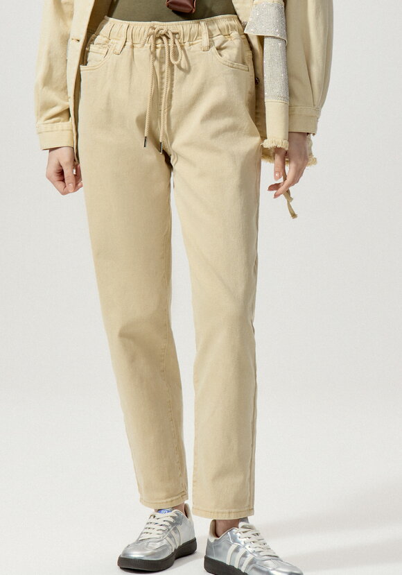 Джинсы с резинкой по поясу шир.  580, рис. 24