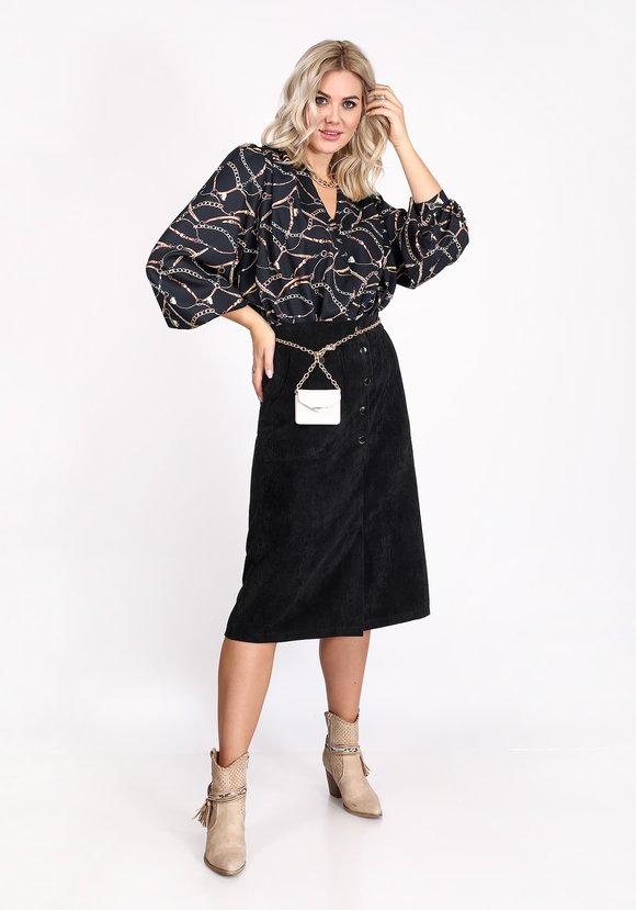 Блуза со сборкой и V-образным вырезом шир.  580, рис. 5