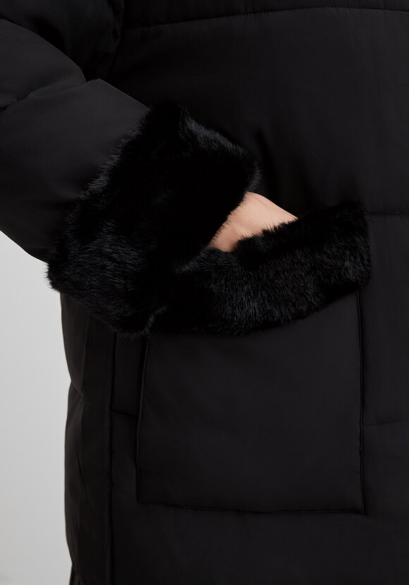 Пальто с меховой опушкой под норку шир.  580, рис. 5