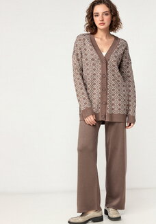 Костюм трикотажный свободного кроя