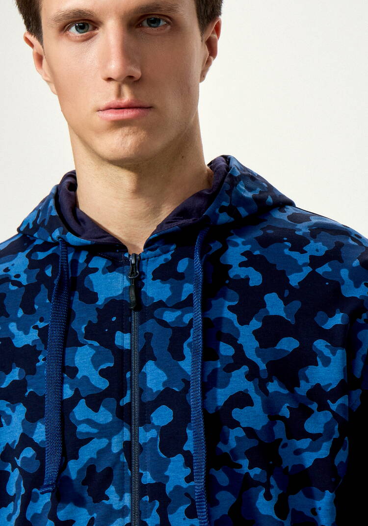 Толстовка с камуфляжным принтом и капюшоном шир.  750, рис. 13